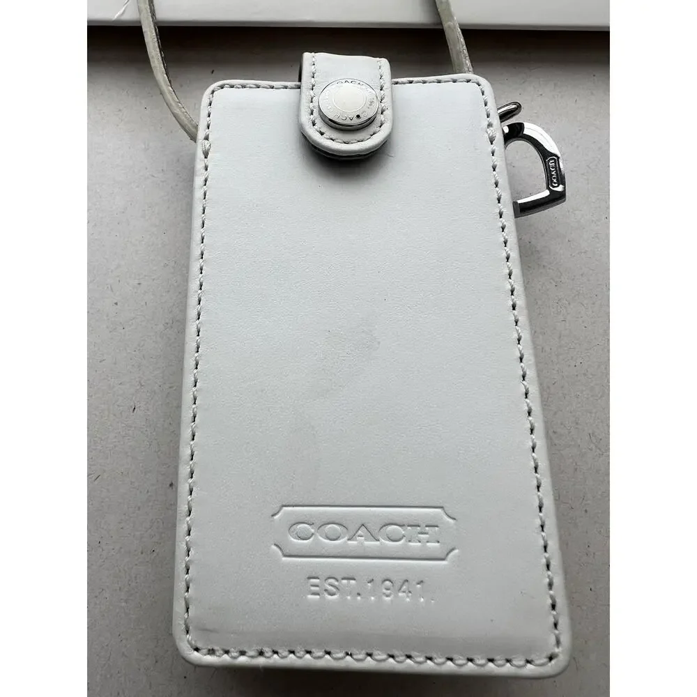 Vintage Coach Ipod Case Leather Y2K Charm Heart White Wristlet